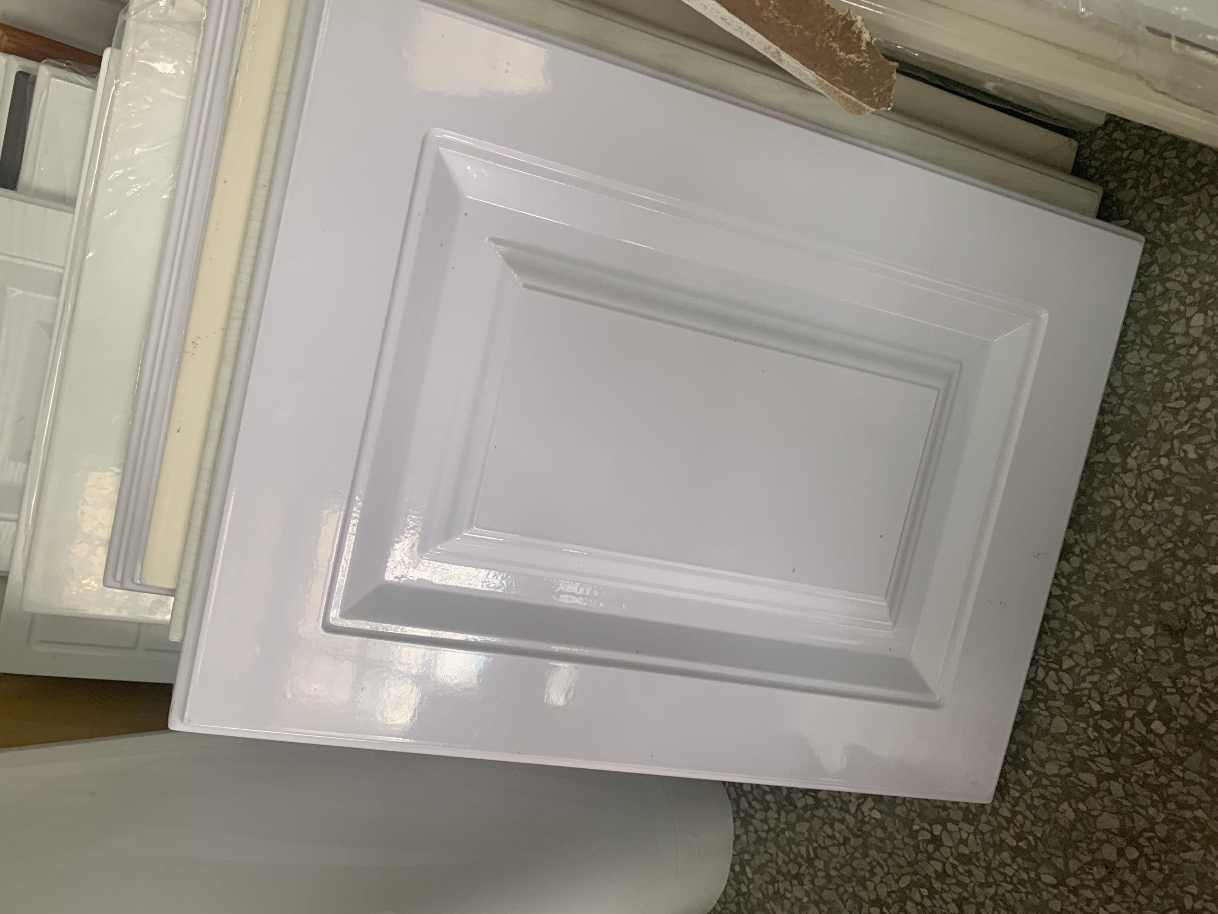 吸塑门使用免喷胶吸塑膜价格要多少 吸塑门使用免喷胶吸塑膜价格要多少