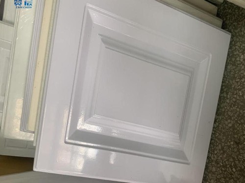 开云体育手机网页版TPU新材料 木材免喷胶吸塑膜 橱柜板材用热熔胶膜贴合 工厂直销