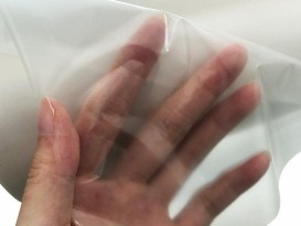 TPU磨砂薄膜耐高温环保流延户外防水透气手袋塑料雾面膜